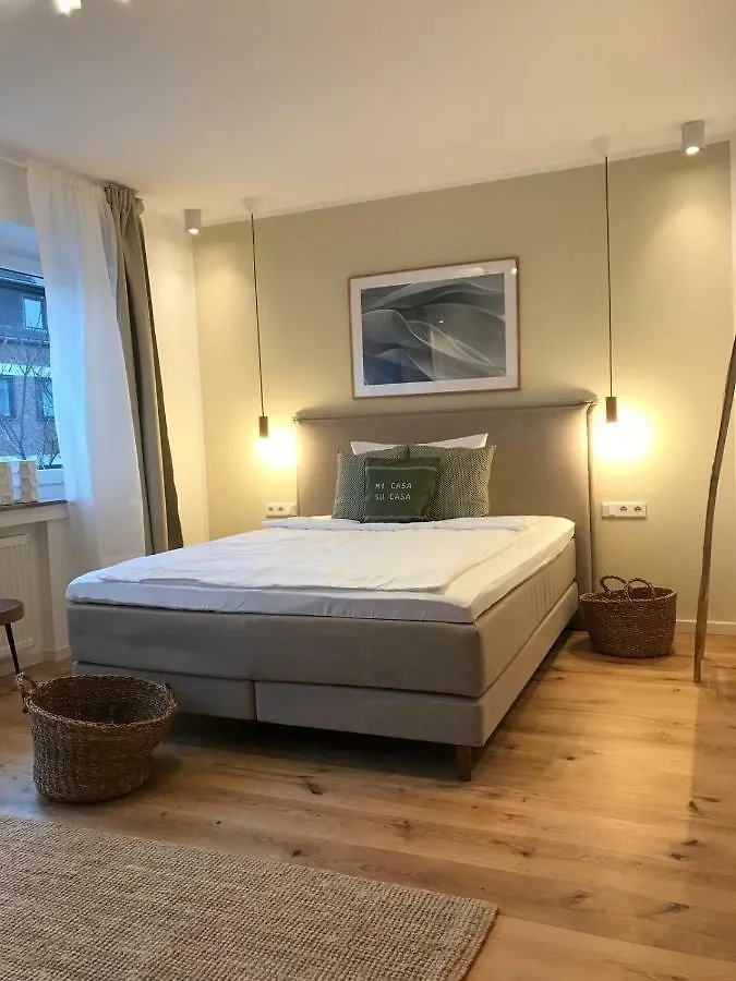 Nettes Appartment In Duesseldorf-Derendorf - Stylisch + Gemuetlich